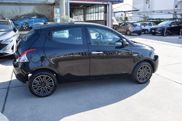 LANCIA Ypsilon usata, con Boardcomputer