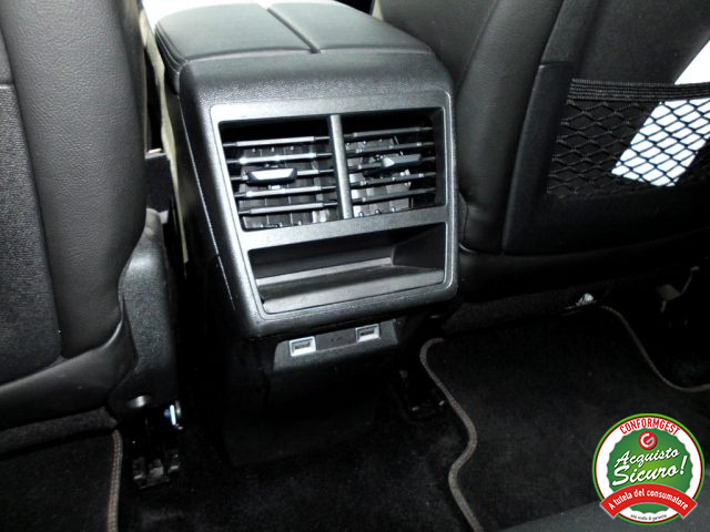 DS AUTOMOBILES DS 7 usata, con Fari Xenon