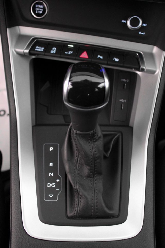 AUDI Q3 usata, con Autoradio