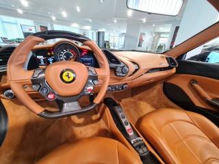 FERRARI 488 usata, con Sensori di parcheggio posteriori