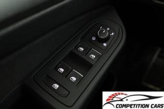 VOLKSWAGEN Golf usata, con ESP
