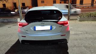 INFINITI Q30 usata, con Airbag laterali