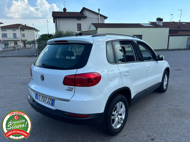 VOLKSWAGEN Tiguan usata, con USB