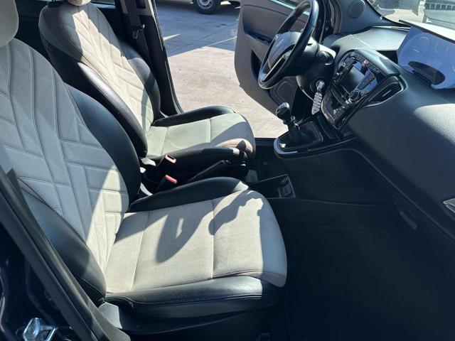 LANCIA Ypsilon usata, con Bluetooth