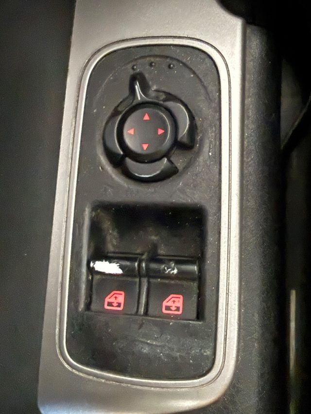 ALFA ROMEO MiTo usata 12