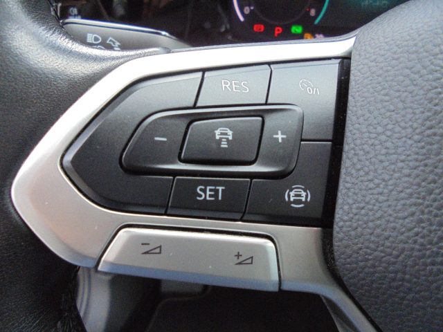 VOLKSWAGEN Golf usata 32