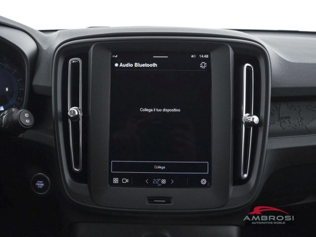VOLVO XC40 usata 13