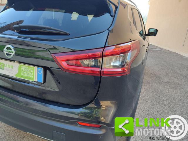 NISSAN Qashqai usata, con Park Distance Control