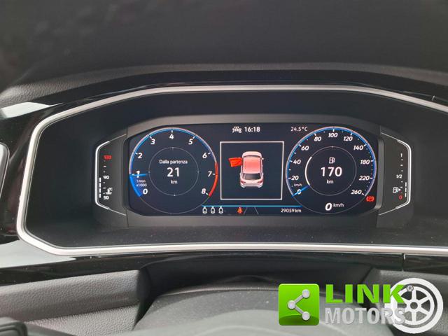 VOLKSWAGEN T-Roc usata, con Alzacristalli elettrici