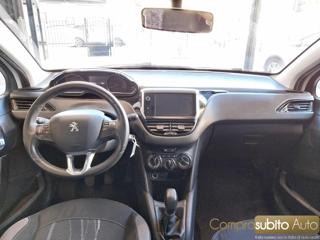 PEUGEOT 208 usata, con Fendinebbia