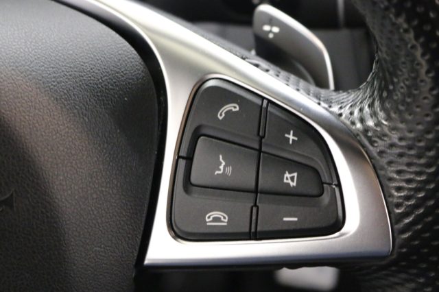 MERCEDES-BENZ C 220 usata, con Telecamera per parcheggio assistito