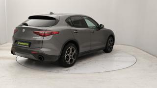 ALFA ROMEO Stelvio usata, con Alzacristalli elettrici