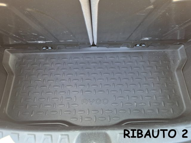TOYOTA Aygo usata, con Controllo vocale