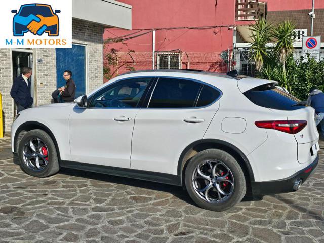 ALFA ROMEO Stelvio usata, con Cerchi in lega