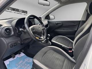 HYUNDAI i10 usata, con Autoradio