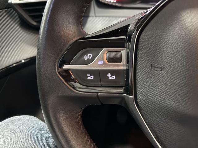 PEUGEOT 208 usata, con Park Distance Control