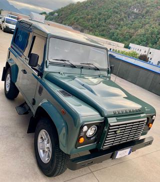 LAND ROVER Defender usata, con Bracciolo