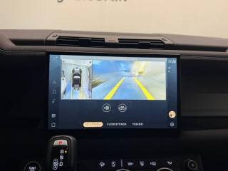 LAND ROVER Defender usata, con ESP