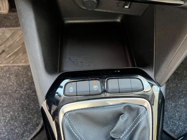 OPEL Corsa usata, con Sedile posteriore sdoppiato