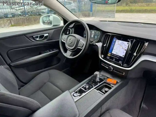 VOLVO V60 usata, con Park Distance Control