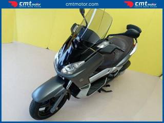 YAMAHA X-Max 250 usata 11