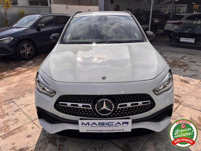 MERCEDES-BENZ GLA 200 usata, con Airbag