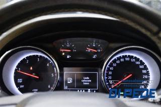 OPEL Astra usata, con Touch screen