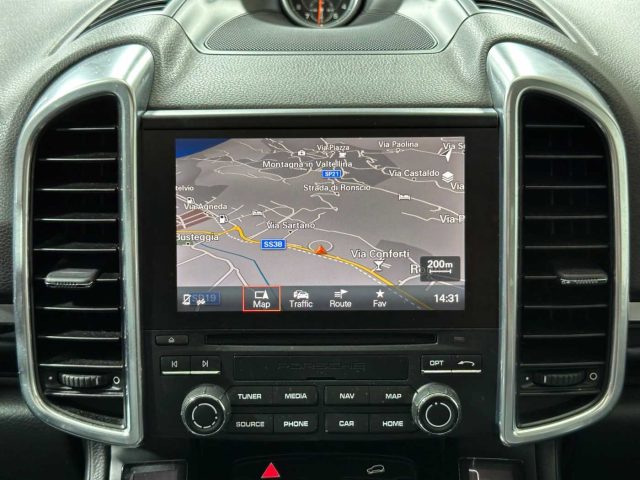 PORSCHE Cayenne usata, con Interni in pelle