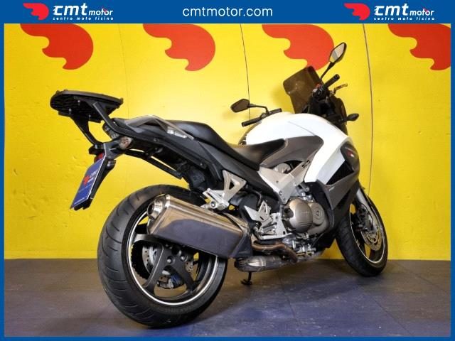 HONDA VFR 800 usata 3