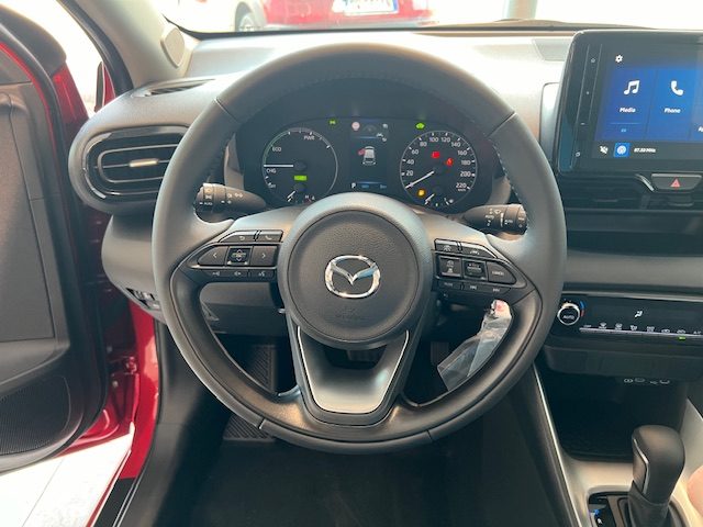 MAZDA 2 usata, con Controllo automatico clima