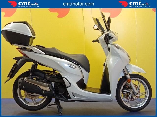 HONDA SH 300 i usata 0