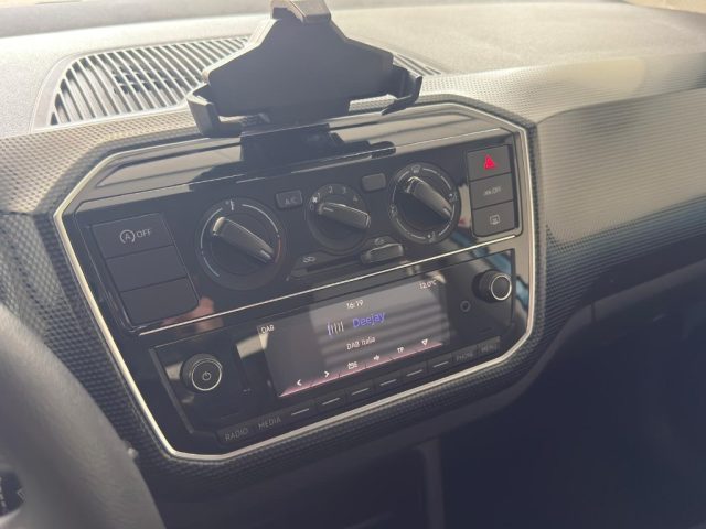 VOLKSWAGEN up! usata, con Controllo trazione