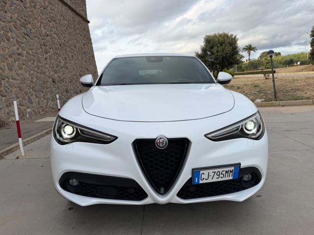 ALFA ROMEO Stelvio usata, con Climatizzatore automatico, 2 zone