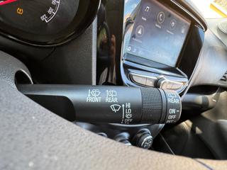 OPEL Karl usata, con Sistema di navigazione