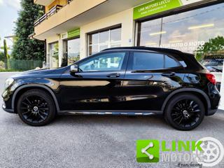 MERCEDES-BENZ GLA 180 usata, con Controllo automatico clima