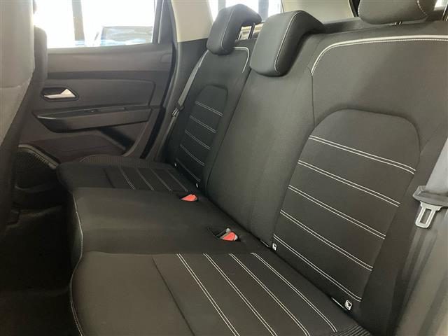 DACIA Duster usata 11