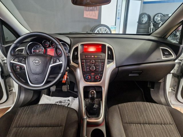 OPEL Astra usata, con ESP