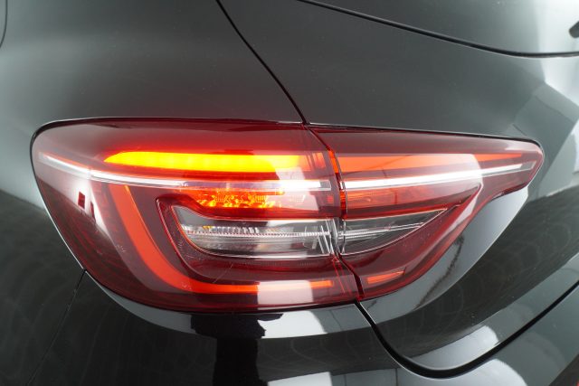 RENAULT Clio usata 8