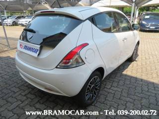 LANCIA Ypsilon usata, con Autoradio