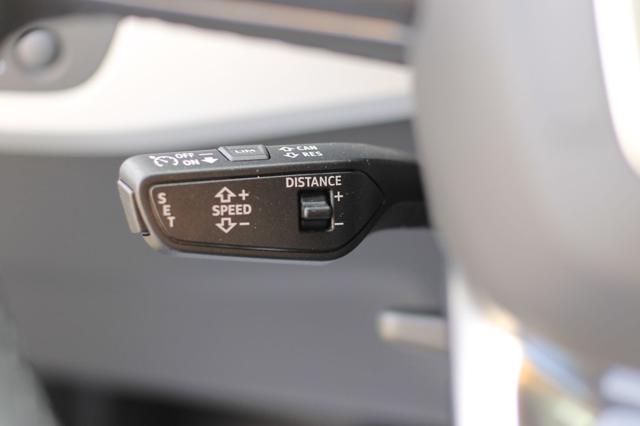 AUDI A4 usata, con Touch screen