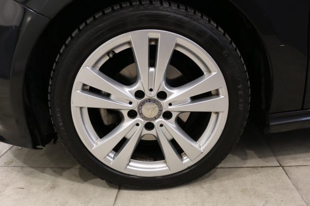 MERCEDES-BENZ A 180 usata, con Controllo trazione