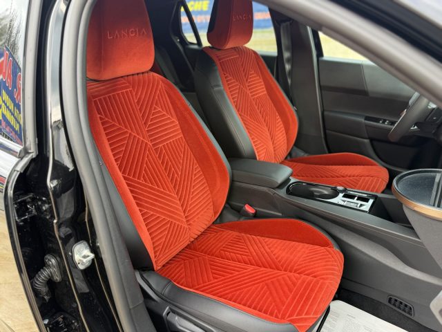 LANCIA Ypsilon usata 27