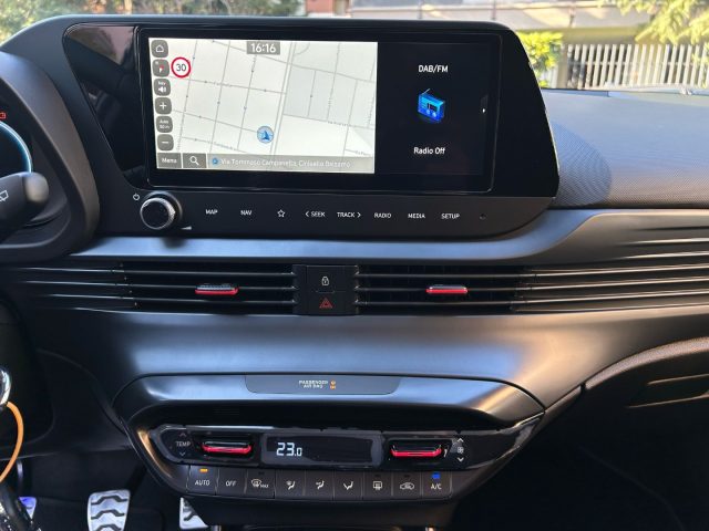 HYUNDAI i20 usata, con Controllo automatico clima