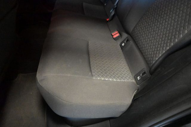 TOYOTA C-HR usata 47