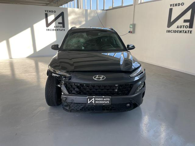 HYUNDAI Kona usata, con Airbag