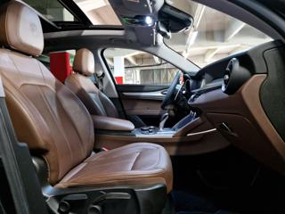 ALFA ROMEO Stelvio usata, con Volante in pelle