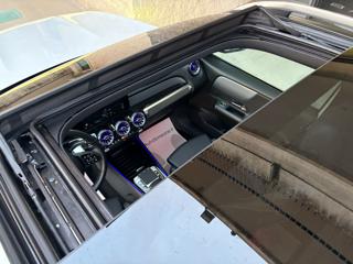 MERCEDES-BENZ GLB 200 usata, con Chiusura centralizzata