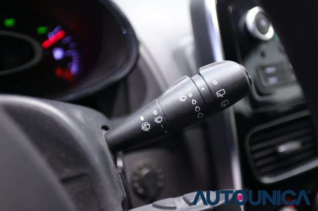 RENAULT Clio usata, con Luci diurne
