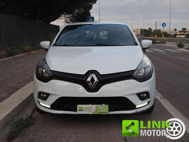 RENAULT Clio usata, con Park Distance Control