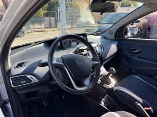 LANCIA Ypsilon usata, con Cerchi in lega